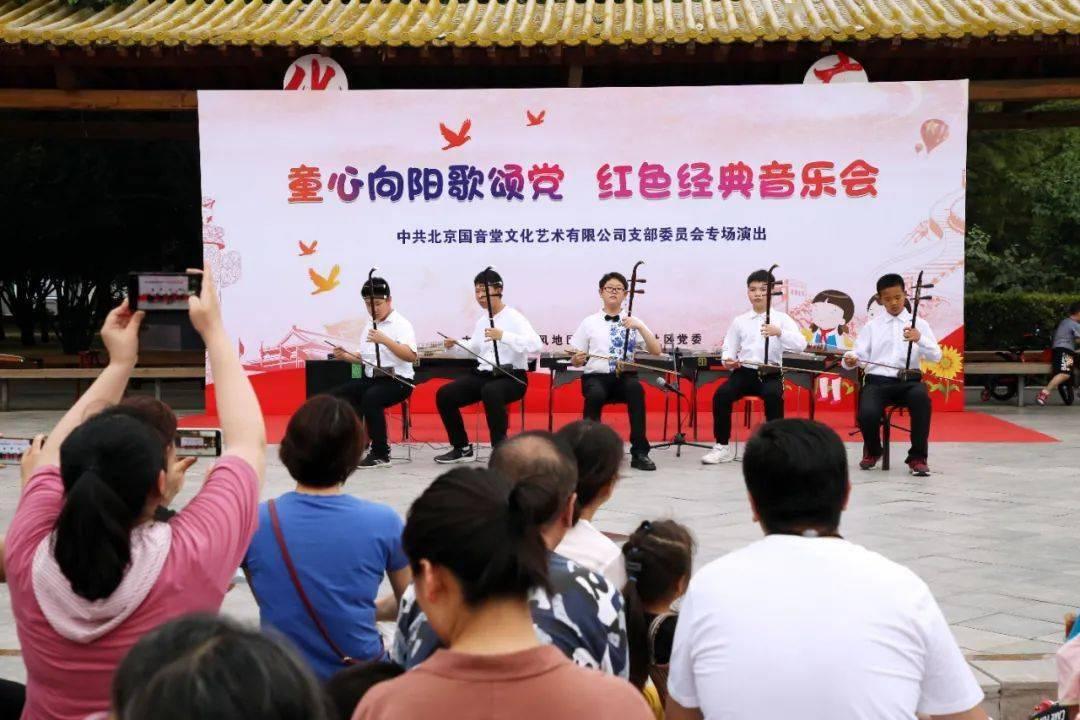 一张留存的慈禧老照片,故宫问多少钱捐,老人如何回答?